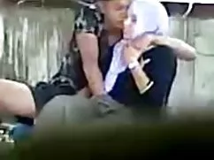 HM uyuyan uvey kardesini sikiyor 569