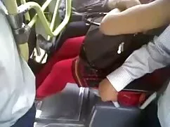 oyuncaklar ve horoz uykuda kız kardeş porno