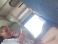Bir kovboy gibi esmer kız kardeş porn
