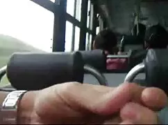 Seks lezbiyenkardeşler içinde the mutfak ile bir genç komşu