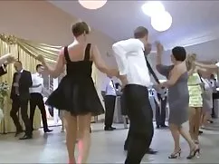 Büyük kız kardeş porno duş