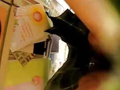 Güzel sarışın altyazılı üvey kardeş porno