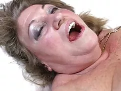 Oral seks derin bir kardeş porno türkçe altyazılı horoz ile biter