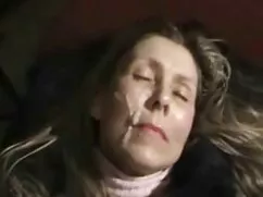 Para için bir köprü altında Teen-HT kız kardeş porno altyazılı