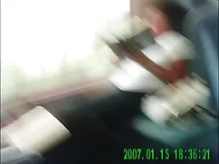 İlk lezbiyen öpücüğü ve göğüsleri kardeşinisiken